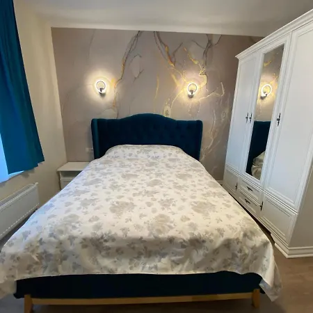 нові по вулиці роксолани16 * Truskawez