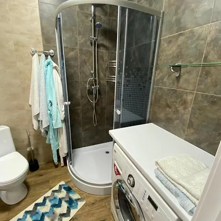 нові по вулиці роксолани16