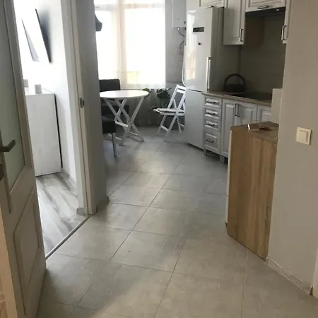 нові по вулиці роксолани16